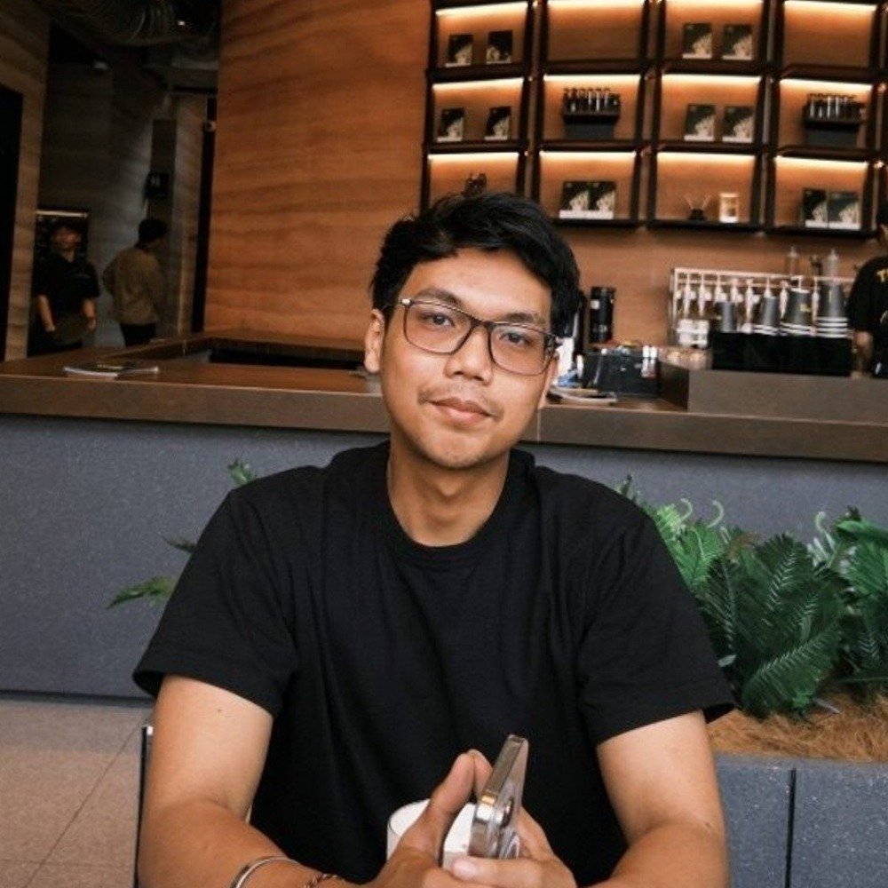 Robi Hidayat, S. Kom